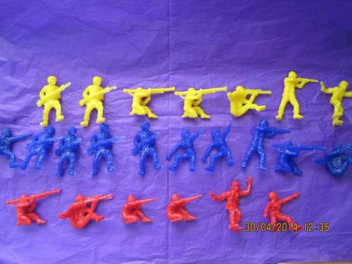 Figuras-Soldados-Plastico-Ejercito-Usados-Coleccionables-20140501090717.jpg